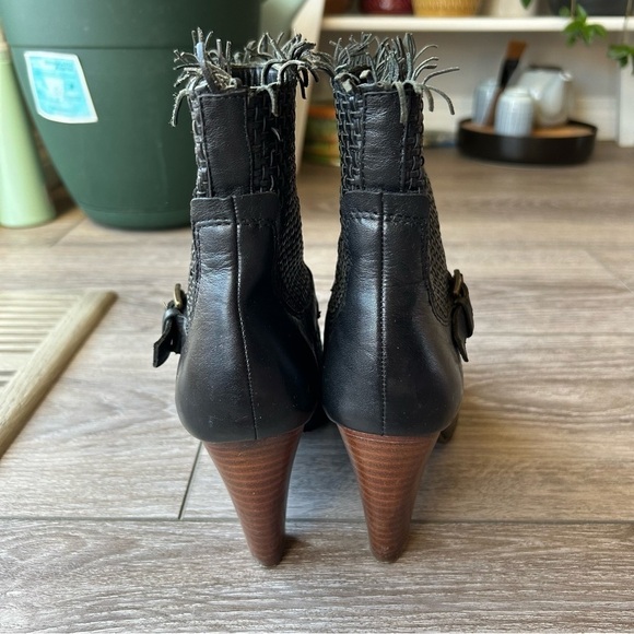Lottusse Braided Leather  Heeled Boots with Fringe Made in Spain - Picture 6 of 12
